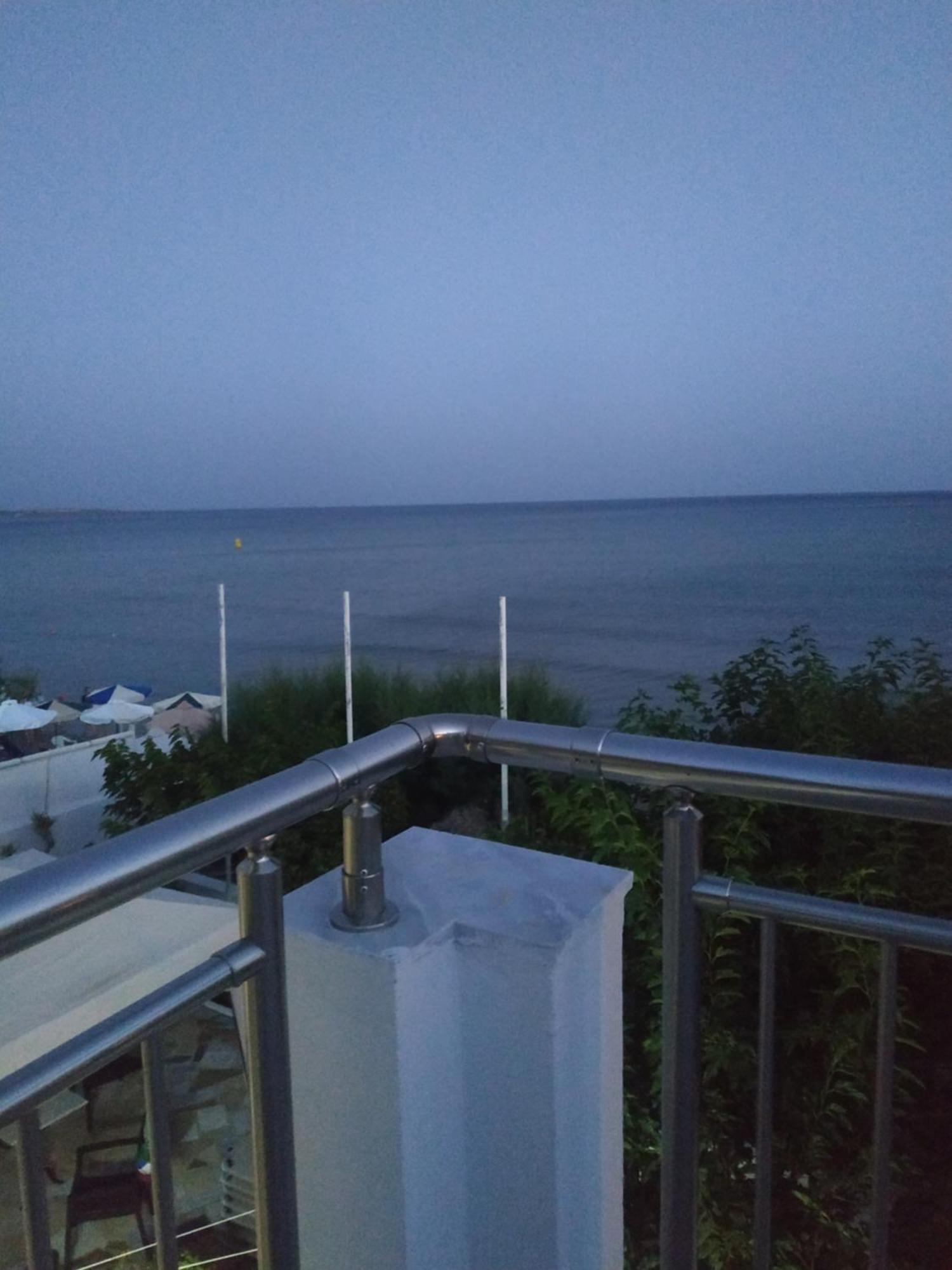 Creta Sun Apartments Makrýgialos エクステリア 写真