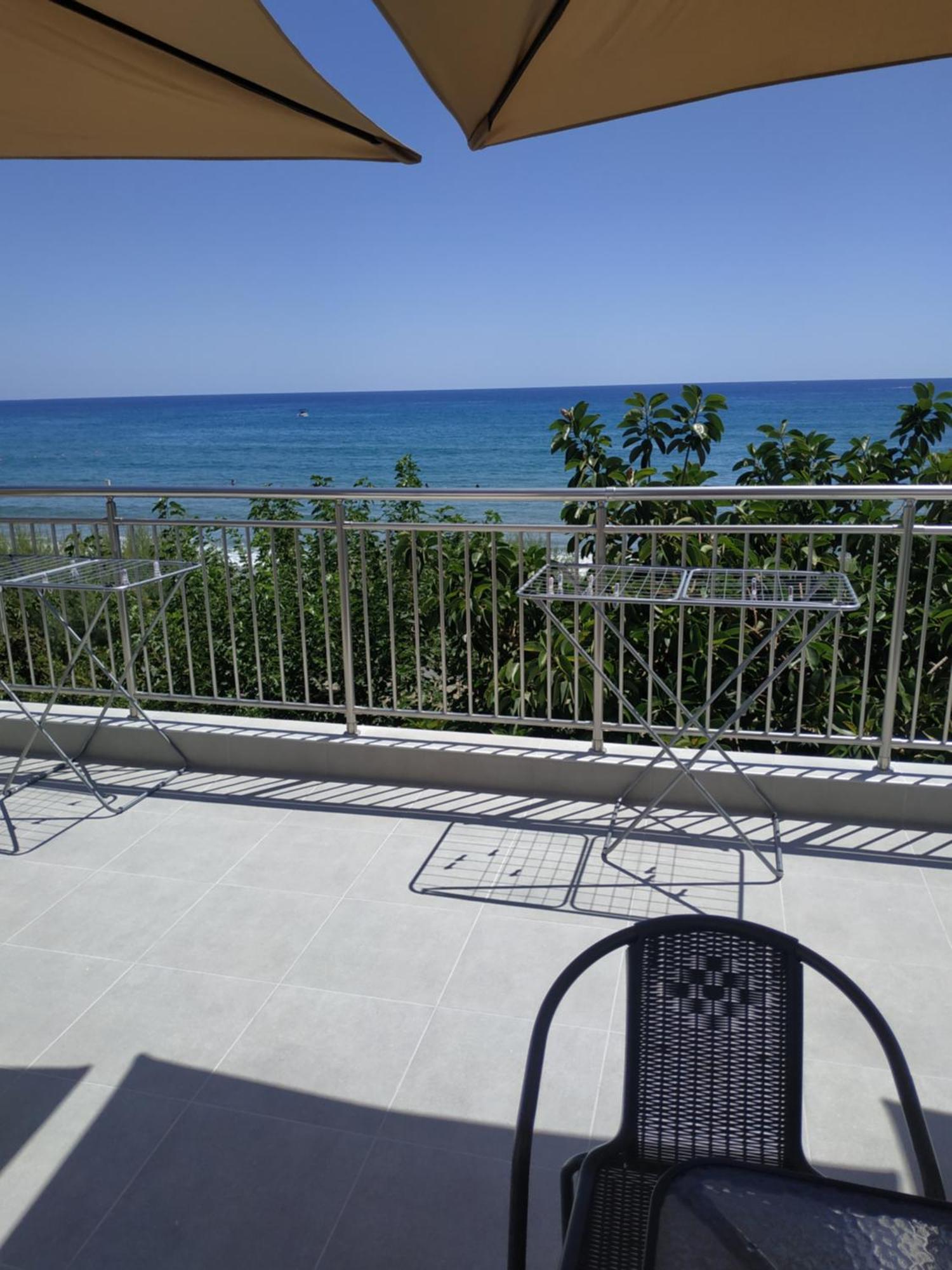 Creta Sun Apartments Makrýgialos エクステリア 写真